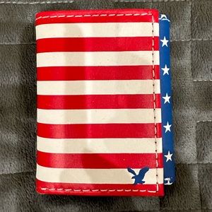American Eagle USA flag wallet